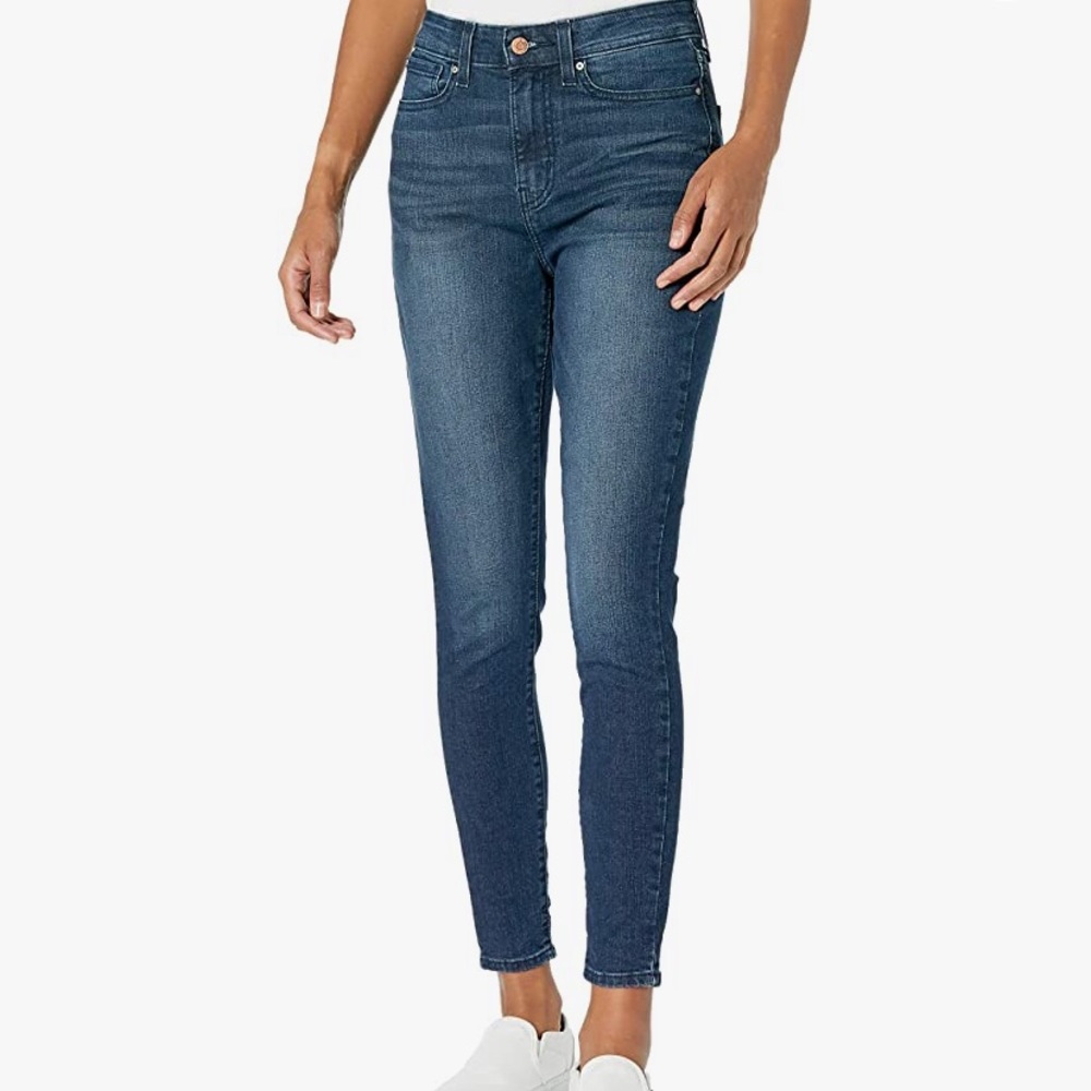 Signature by Levi Strauss & Co. Gold Label Women's High Rise Super Skinny Jeans